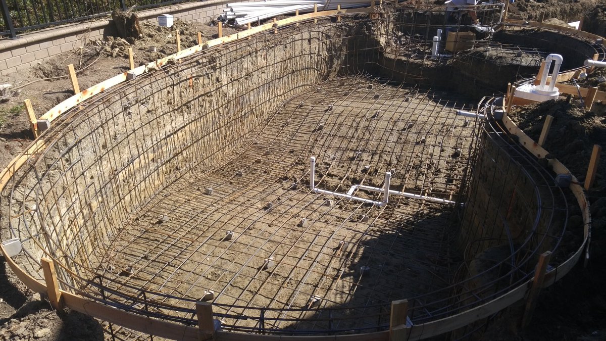 kinkadepools's tweet photo. WIP: Progress on A swimming pool in San Clemente, CA.  #KinkadePools https://t.co/T5Bt3dfRFl