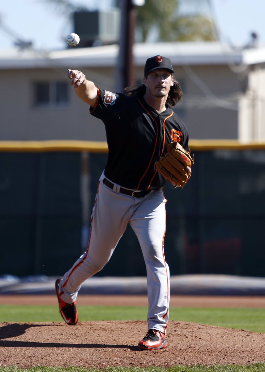 SFGiants's tweet photo. The Shark. #SFGSpring https://t.co/JVblgrgYvt