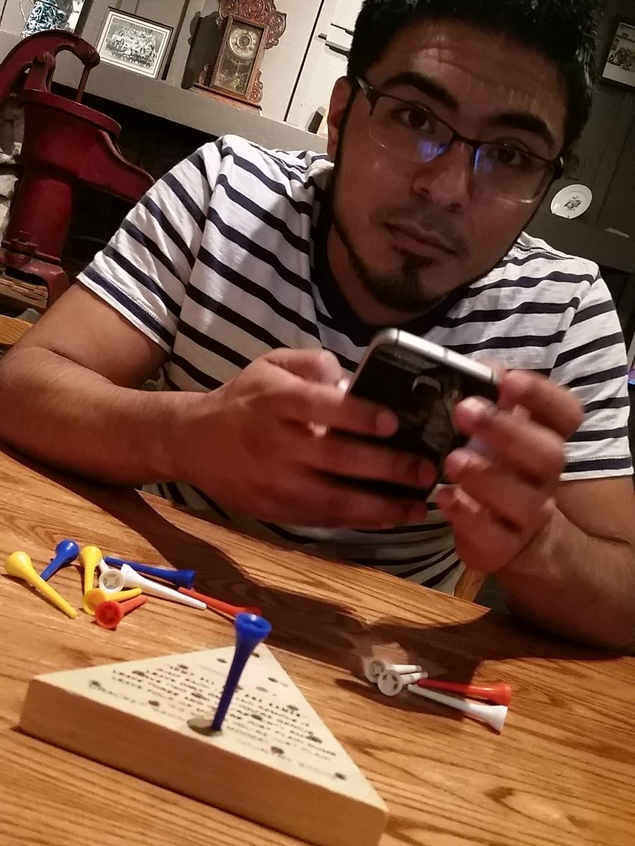 JakeMissall's tweet photo. @imhoel is a pro I guess. @CrackerBarrel https://t.co/dVcilSI2aa
