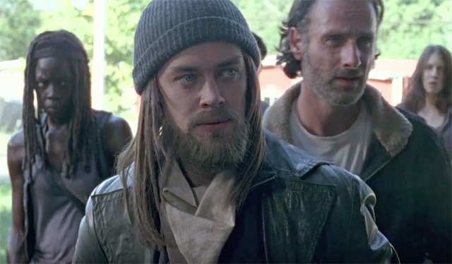 HellYeahTWD's tweet photo. Love him 😍 https://t.co/ggRGSVyTLe