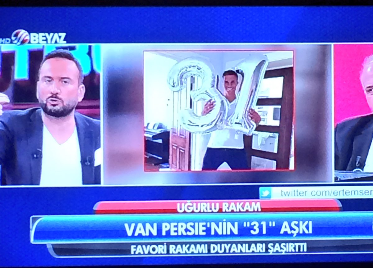 mcbarisekmen's tweet photo. Tv de izlenecek birşey yoksa artık, kültürel sohbetler tavan yaparmış... 🤔🤔 #RVP31 https://t.co/u8at6xn8dY