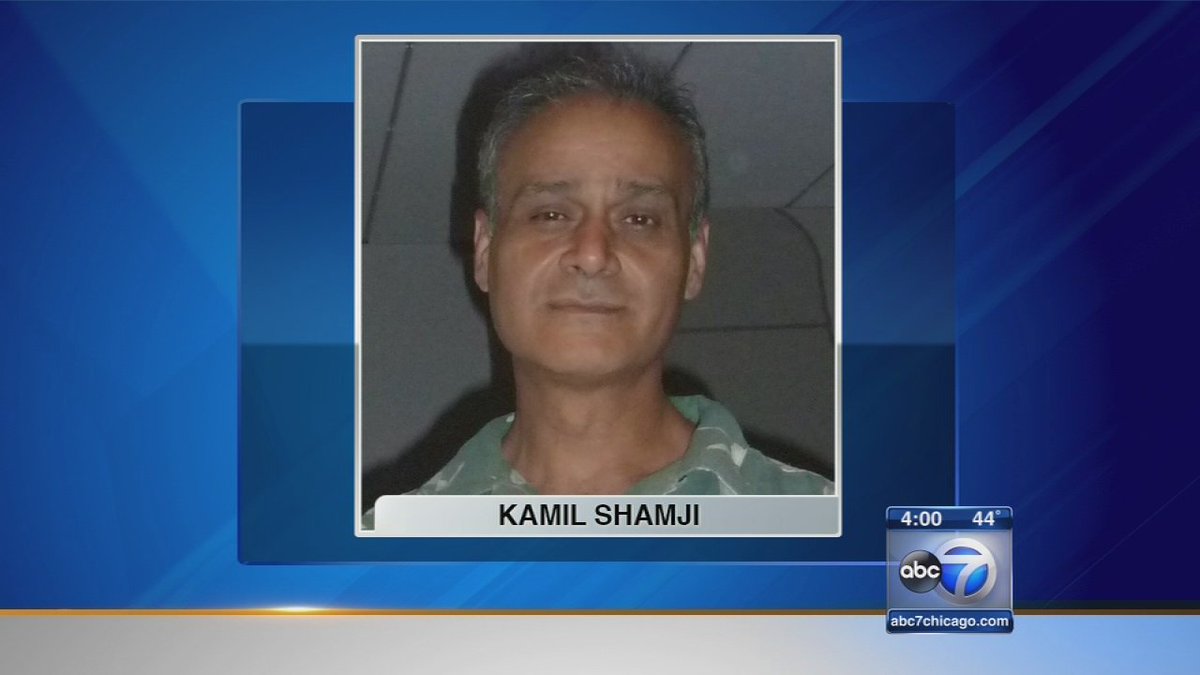 ABC7Chicago's tweet photo. Taxi driver found shot to death in Lincoln Square: https://t.co/rw7TyAkuvE https://t.co/XdwIVHyqFo
