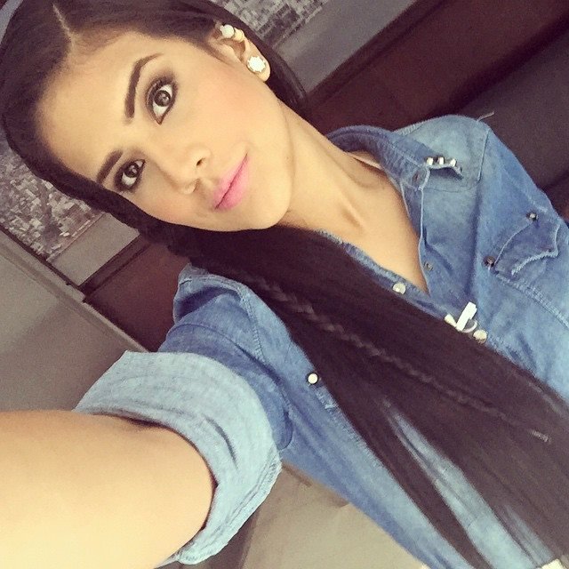 Michelany14's tweet photo. Te quiero tanto ♥ @MichelaPinBu  Mi ejemplo a seguir #Michenatica <3 https://t.co/t0MbUBNG2I