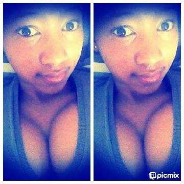 Watch delicios bitch's leaked NSFW photo on TwXstars