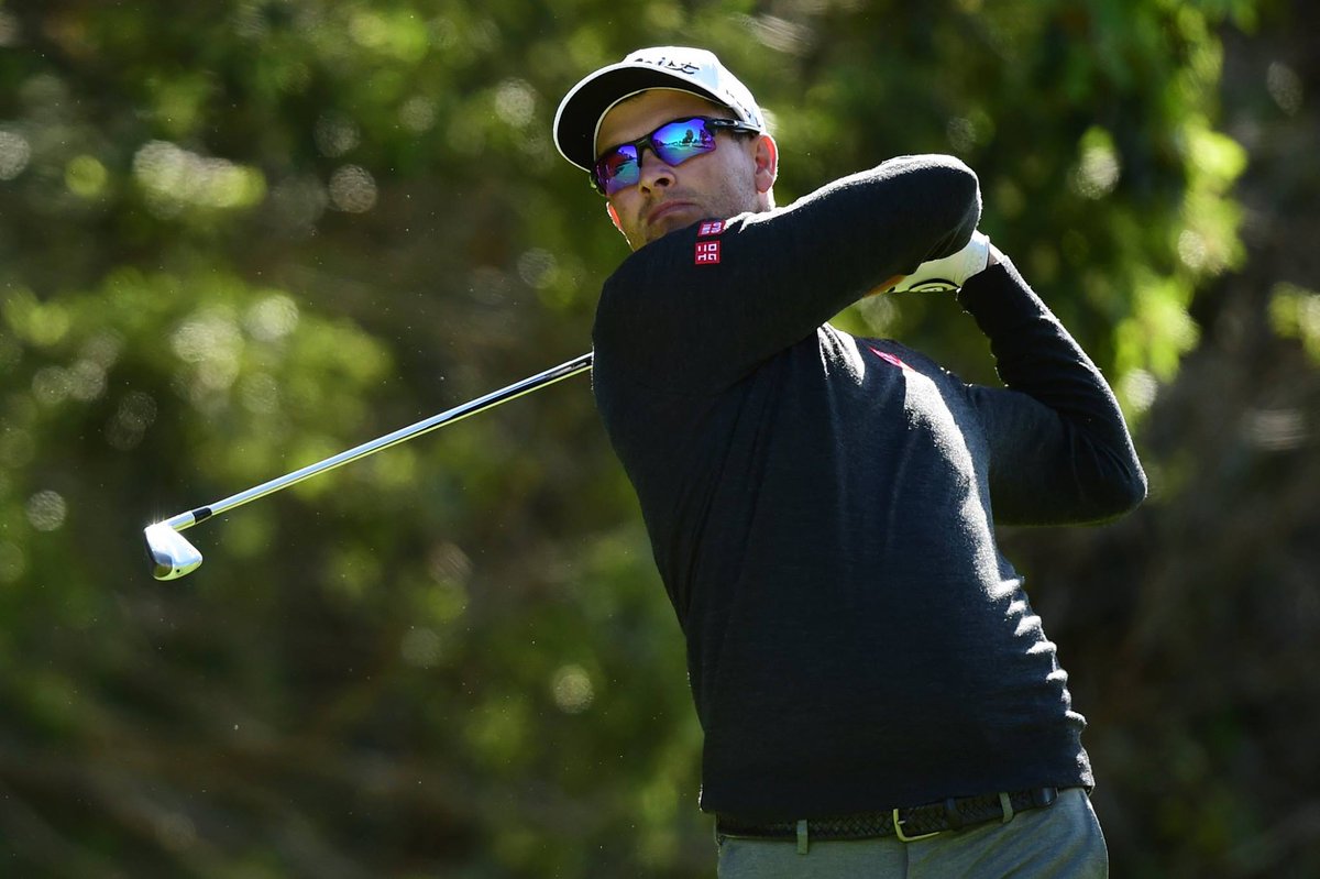 UniqloUSA's tweet photo. Great showing from UNIQLO Ambassador Adam Scott @NTrustOpen yesterday! #ntopen2016 https://t.co/et3KCJbGRT
