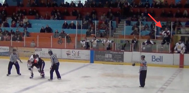 BleacherReport's tweet photo. VIDEO: Canadian minor league hockey player goes wild, hits air guitar while teammate fights https://t.co/986kbatW12 https://t.co/ocWjk184S0