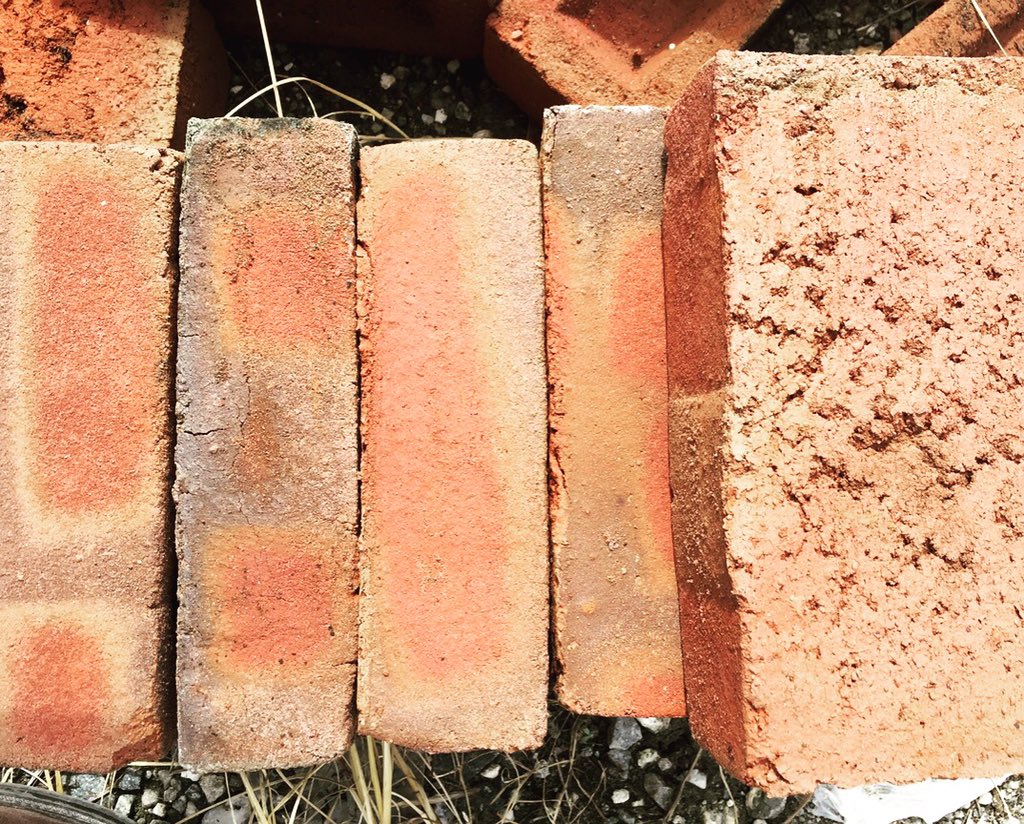 zenbuild's tweet photo. #zombie #brick,we bring back to usefulness all over the US #brickhunter #diy #lovehgtv #entrepreneur #sunday https://t.co/BSEESBXDVe