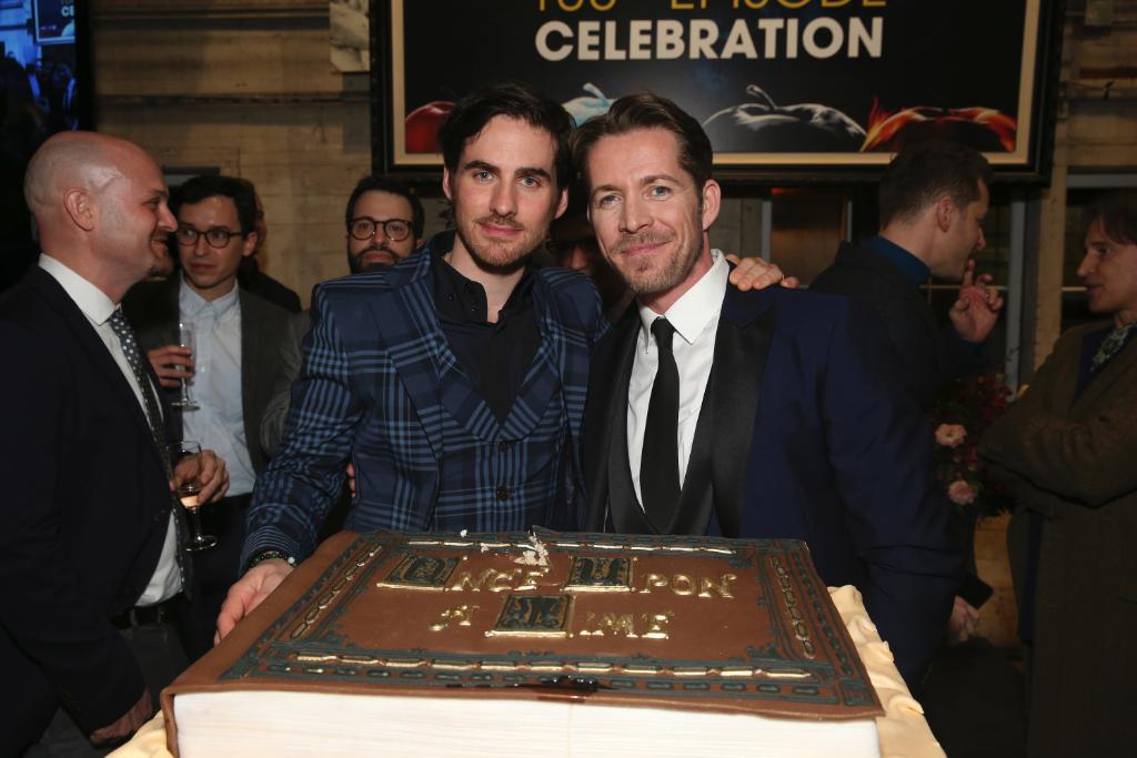OnceABC's tweet image. Who needs cake when you've got these sweet men? 🍰 #MCM #Once100 #OnceUponATime