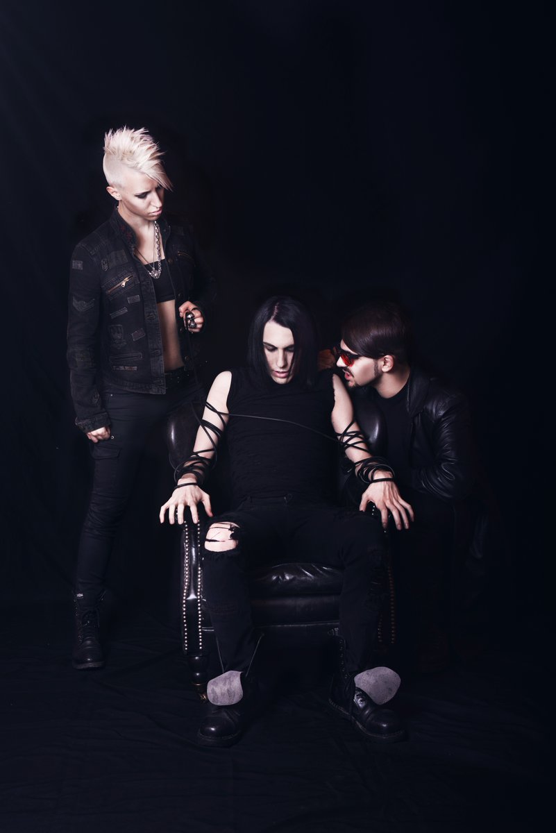 TheRockBlog_ tweet picture