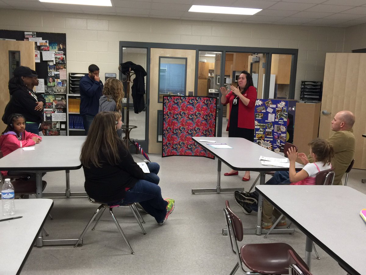 HoCoHighFCCLA's tweet photo. It's always fun to share what great things our courses and organizations do in the lives of students #CTEMonth https://t.co/jPVl3gbyKH