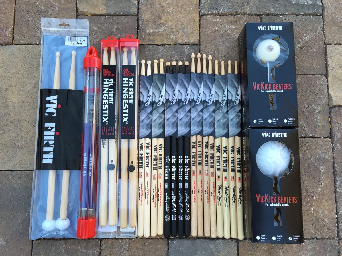 RobbyCarrillo1's tweet photo. I'm excited to announce that I am a part of the Vic Firth family! #vicfirth #imwithvic #myperfectpair https://t.co/opbuYAREjI