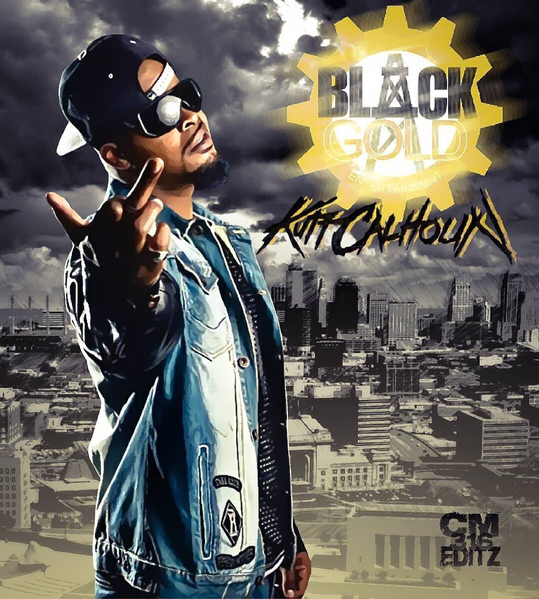 edward_bookman's tweet photo. #kuttcalhoun #BlackGold 📱🎧 https://t.co/kRtex7wECT