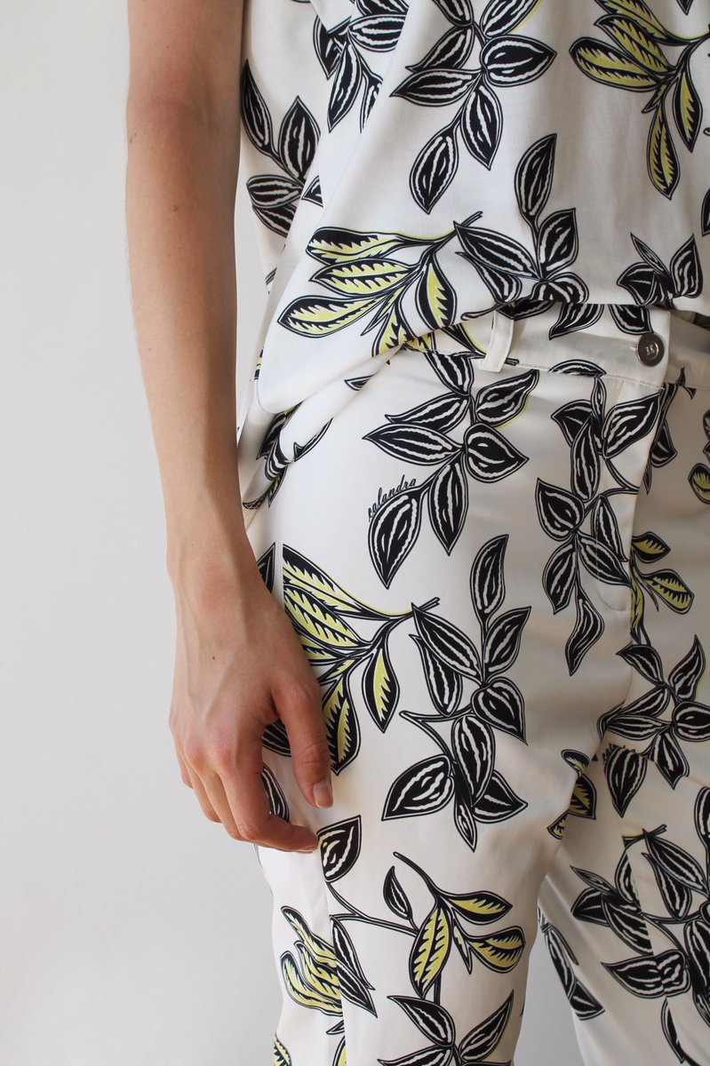 Details | <a href="/CALANDRAPRENSA/">CALANDRA</a>