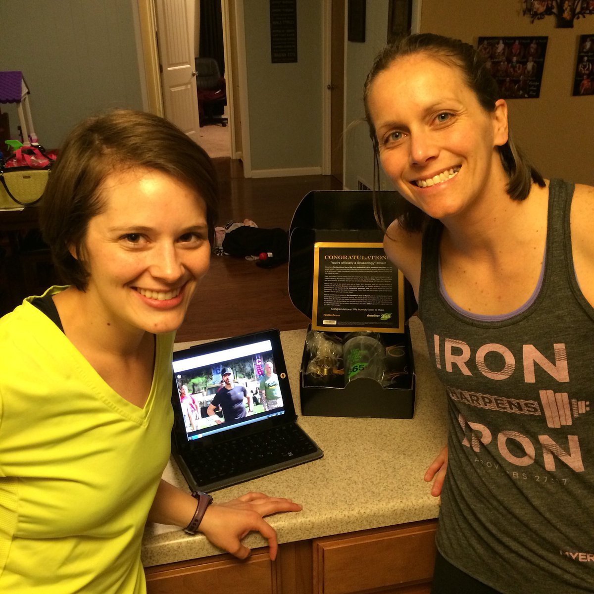 LisaWendorf's tweet photo. #22minutehardcorps #sweeps "Only 15 burpees!" Worked out with @AngieReay! #BeachBodyOnDemand https://t.co/O6YPGZAObG