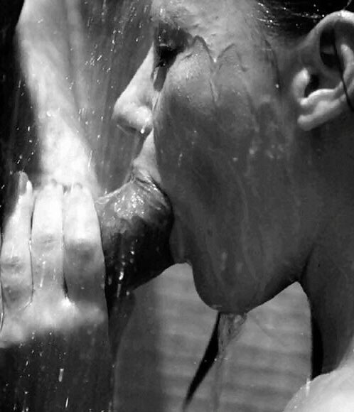 4669beaches's tweet image. @BjobsForeverxxx @MostlyBJs @cherrycircle2 @Bmore_horny @TheDutchLounge @miavianet @DrKateXxX @titmaniac