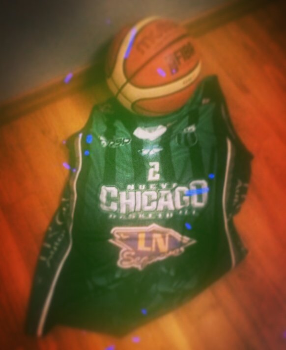 MarceloQueved18's tweet photo. Amistoso #Pretemporada #Chicago vs #VMitre  mañana 22 hs @5inicial @maxibasketcomar @prensachicago @unidosdchicago https://t.co/Cm8rbPGa0d