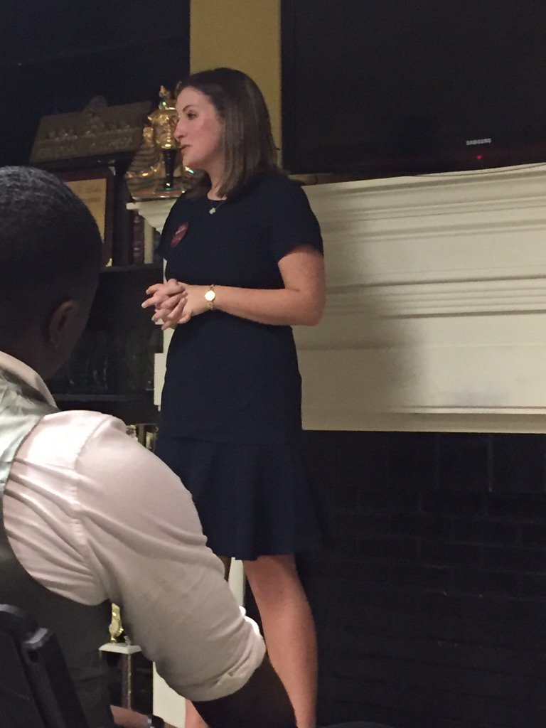 Kara4academics's tweet photo. Thank you to the men of @KAMovement for letting me speak tonight. It was a pleasure meeting you all! #karakam https://t.co/l66plUSWBm