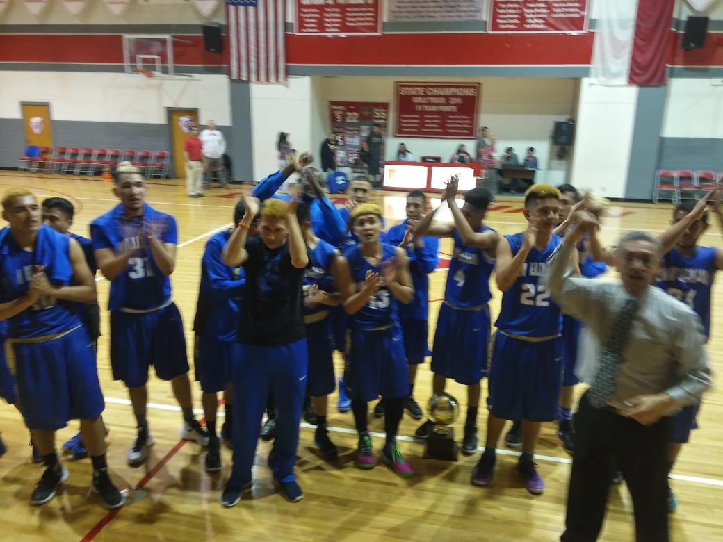 CjakschJaksch's tweet photo. Great win Eagles! Bi-district champs! #sehsthebest https://t.co/xUaIWadxXD