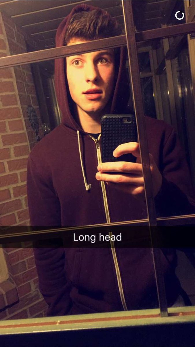 Beanieboyshawn's tweet photo. THE HOODIE IS ALIVE https://t.co/2xD0mtAbxM