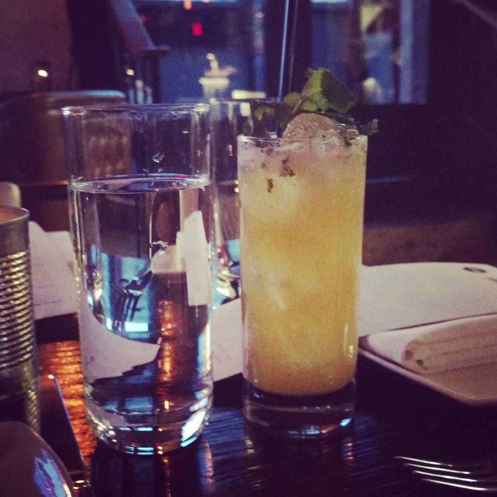 foodb0t_tweets's tweet photo. Tikki night! #mojito #rum #mint #cocktail #drink #Rasa @fooddudes ~~ #blogto #buzzfeedfood #fbciger #food #foodblo… https://t.co/GI4T7CqzBD