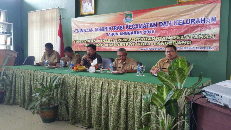 Bina Adm Kec dan Kelurahan <a href="/23/">K</a>/02/2016 (@ Kantor Kec. Jatiuwung in Tangerang, Banten) swarmapp.com/c/erfCAIXuBSx