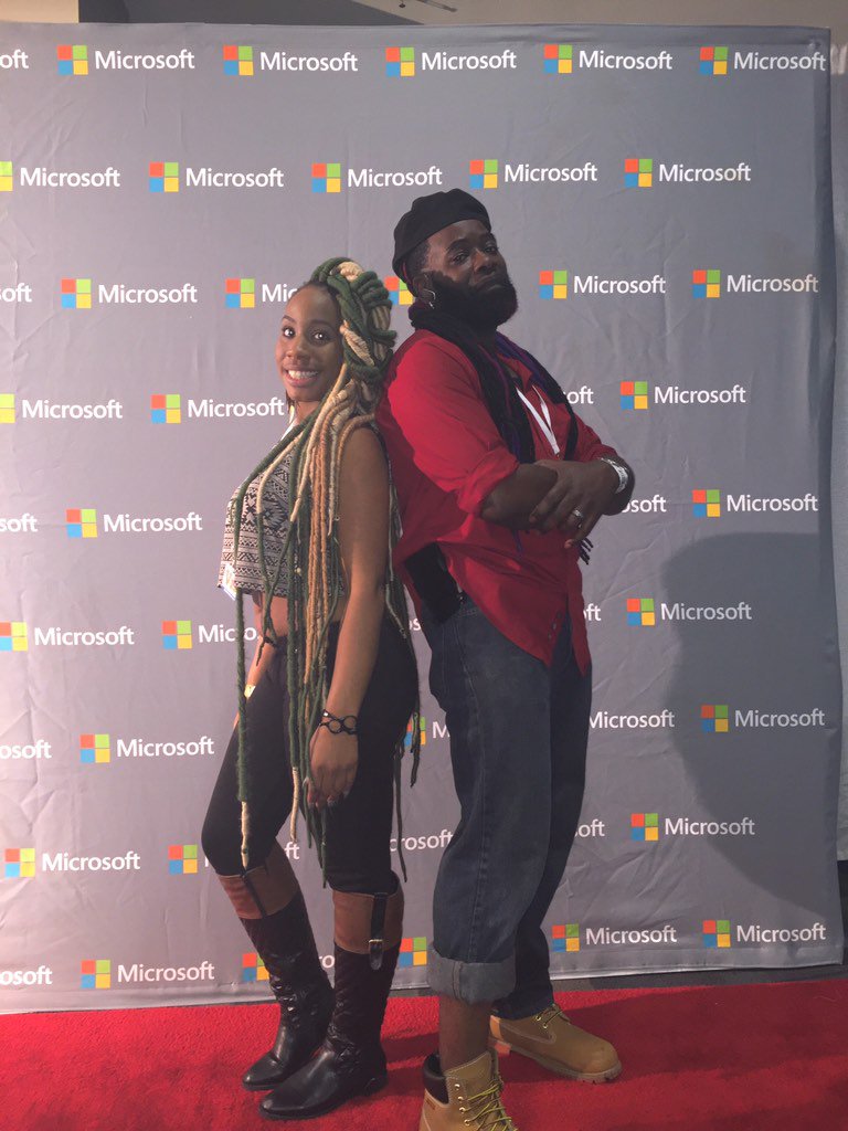 DigitalFashionG's tweet photo. The @BronnerBros #digiology experience powered by @Microsoft gave their VIP attendees something to remember 😊 https://t.co/qpgdXznHt7