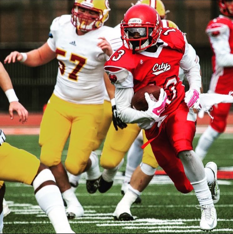 DLane510's tweet photo. The Youngest One Putting On For The Fam! @Mani_TheTruth #HappyBday #runmani #offerthatman https://t.co/i1GxXADs0h