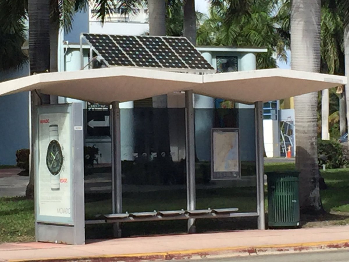 RestoDelMundo13's tweet photo. Parquimetros, semaforos y paradas de bondi 100% solares en miami area. Un ejemplo... https://t.co/OSGymrJd4k