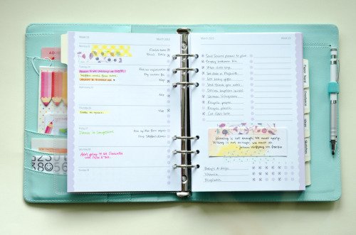 HerCampus's tweet image. Making this change in my routine completely changed my life hercampus.com/life/how-chang…