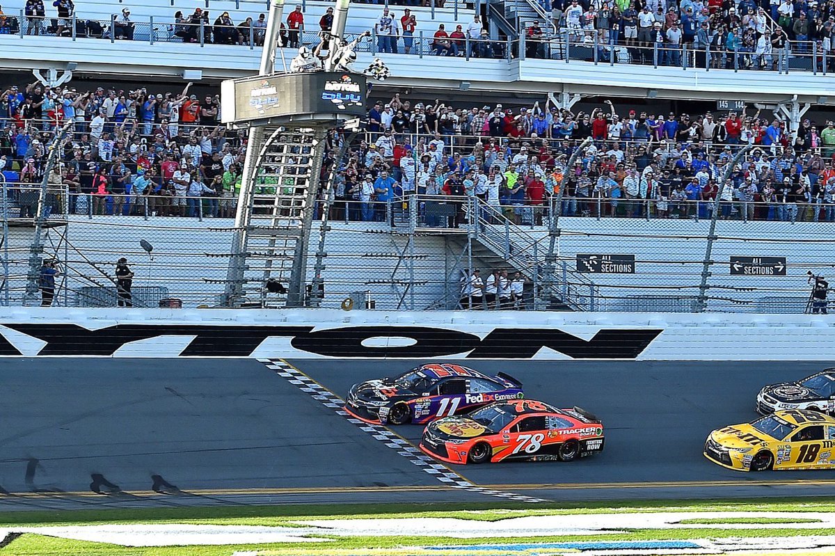 Paulydiamond's tweet photo. What a great #DAYTONA500! But did anyone notice at the finish line it said Dayton. #YourFired #Dayton500 #NASCAR https://t.co/n49gXYfu7p