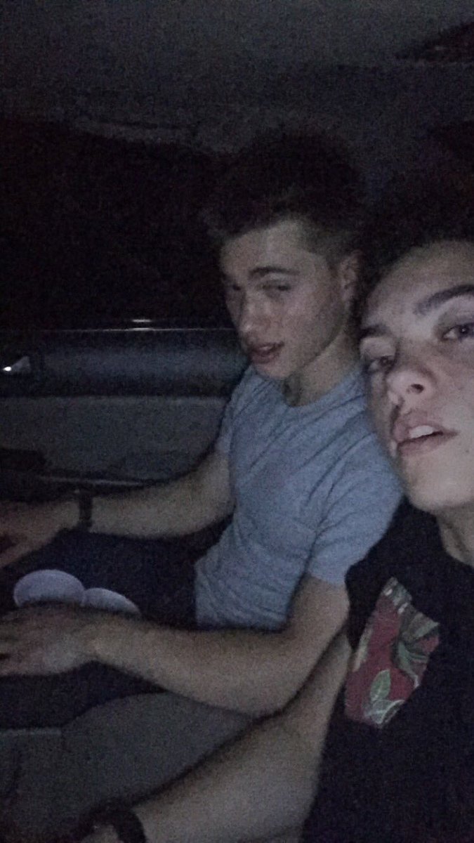 It's been a minute my boy but I know you're loving it down there. Happy birthday to my day one nigga <a href="/aaronmiller22/">Aaron Miller</a>