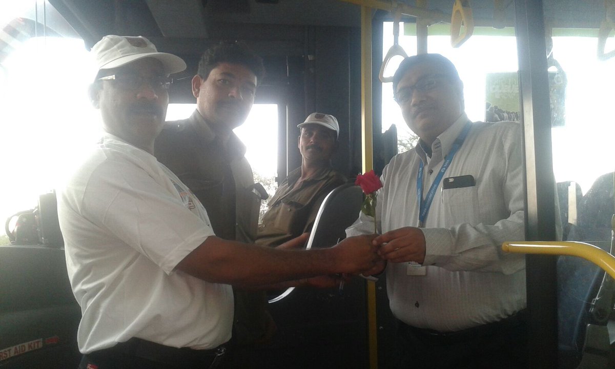 NMMT_bus_day's tweet photo. #NMMTBusDay #ChabiChodo movement is going on today https://t.co/50extl9twF