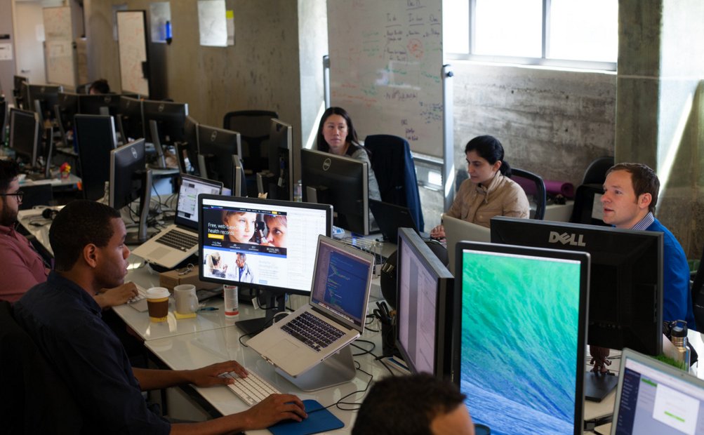 For Silicon Valley, the Hangover Begins on.wsj.com/1L1FA4o By <a href="/RolfeWinkler/">Rolfe Winkler</a> // #startups