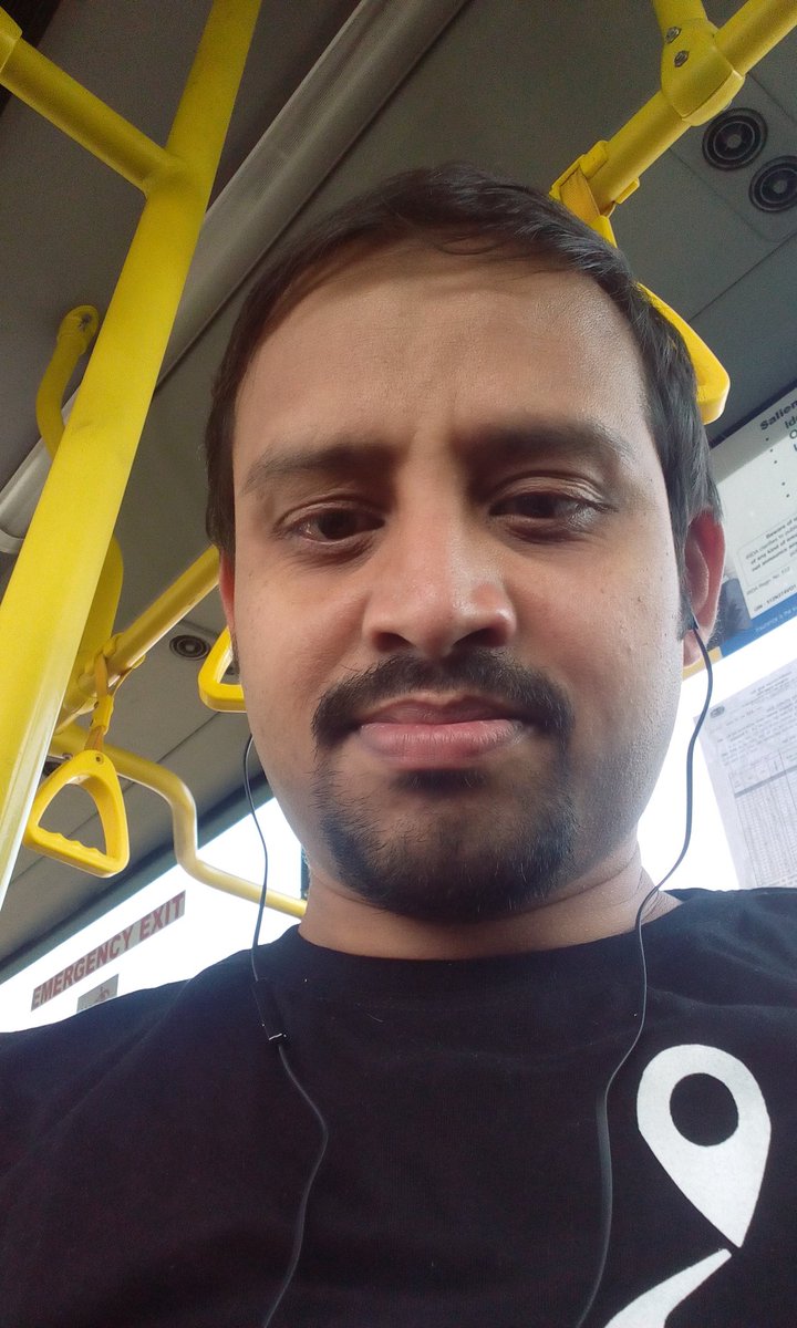NMMT_bus_day's tweet photo. #NMMTBusDay #chabichodo movement #BusDaySelfie https://t.co/uEh8xzhCFk