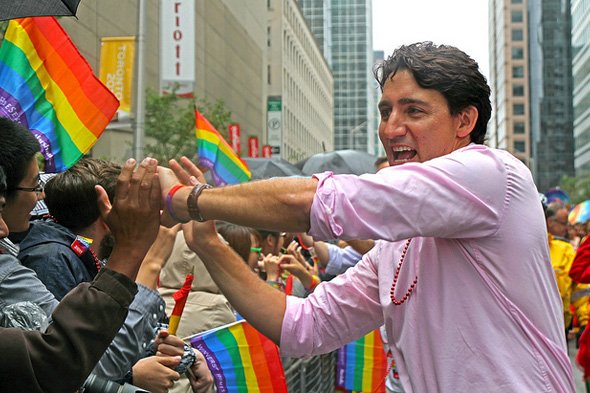 blogTO's tweet photo. .@JustinTrudeau will become the first Prime Minister ever to attend @PrideToronto https://t.co/D4OlXSBaoN https://t.co/IQ8wxlCm2D