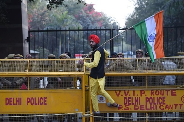 BloombergAsia's tweet photo. Protests cast new light on India's invisible war, writes Pankaj Mishra via @BV https://t.co/NG0w0KDcKg https://t.co/l5mnW244mP