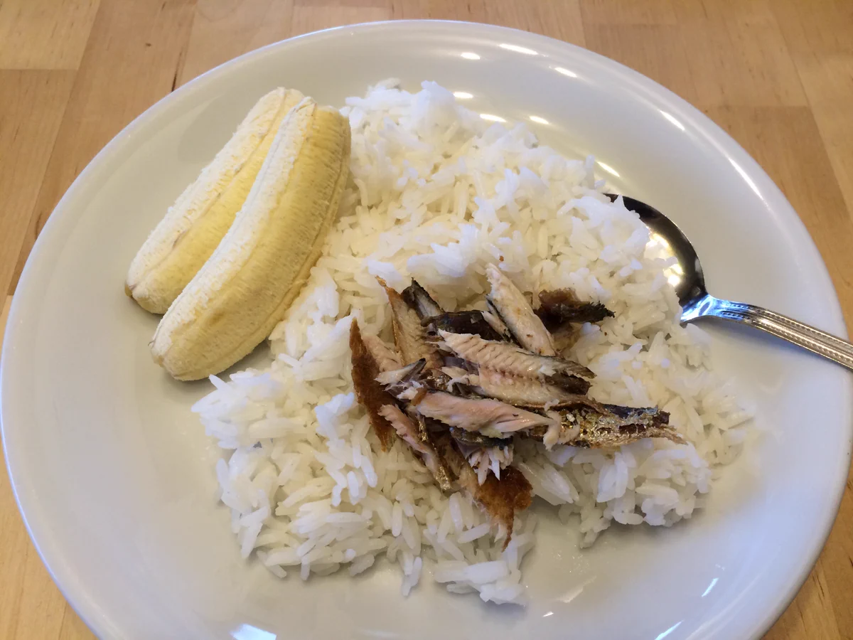 妻と大喧嘩をした日の夜に、出てきた晩御飯がこれっ...ww