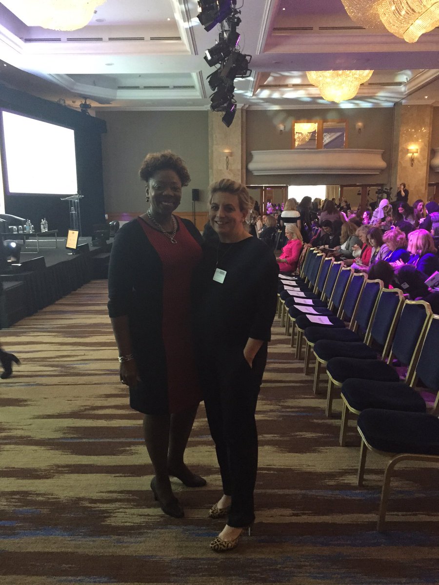 LouiseBuckleyI's tweet image. Advancing Women in Technology Awards with an inspiring woman -Jackie Glenn #womendotech #emcrocks #EOS2GETHER