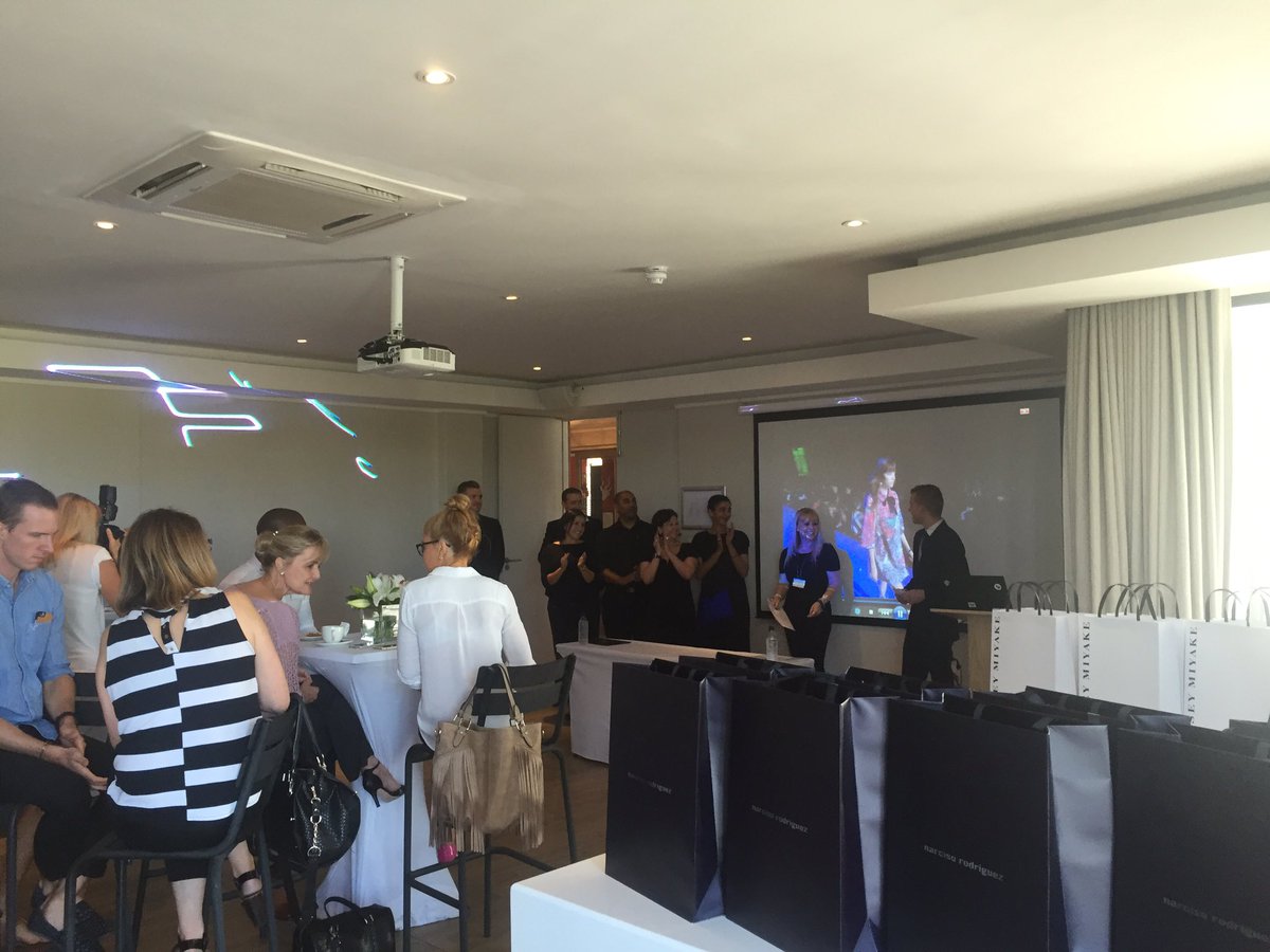HELLOTHEREUHEY's tweet photo. #bpipressday16 https://t.co/AQ57c26y8v