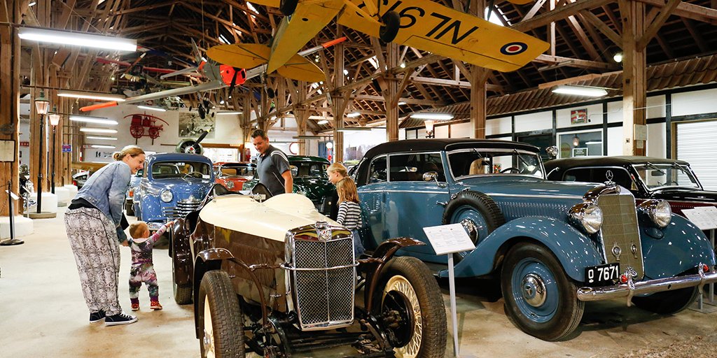 Kirsebær, biler og hesteoplevelser til demente - fem herregårde får støtte bit.ly/1LDP4hb #bygningsarv