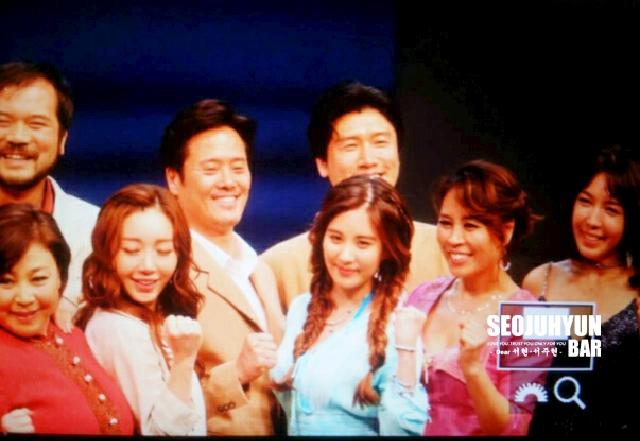 [OTHER][08-12-2015]SeoHyun tham dự vở nhạc kịch mới mang tên "Mamma Mia!" - Page 3 Cb49xzcVAAEDjhp