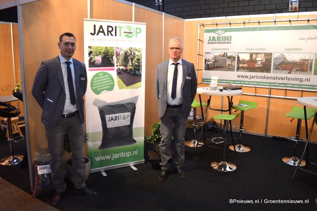 Jarinidiensten's tweet photo. Goede beurs gehad afgelopen week. Hoop interessante contacten opgedaan voor Dienstverlening en ons product Jaritop. https://t.co/xAXpC93QM0