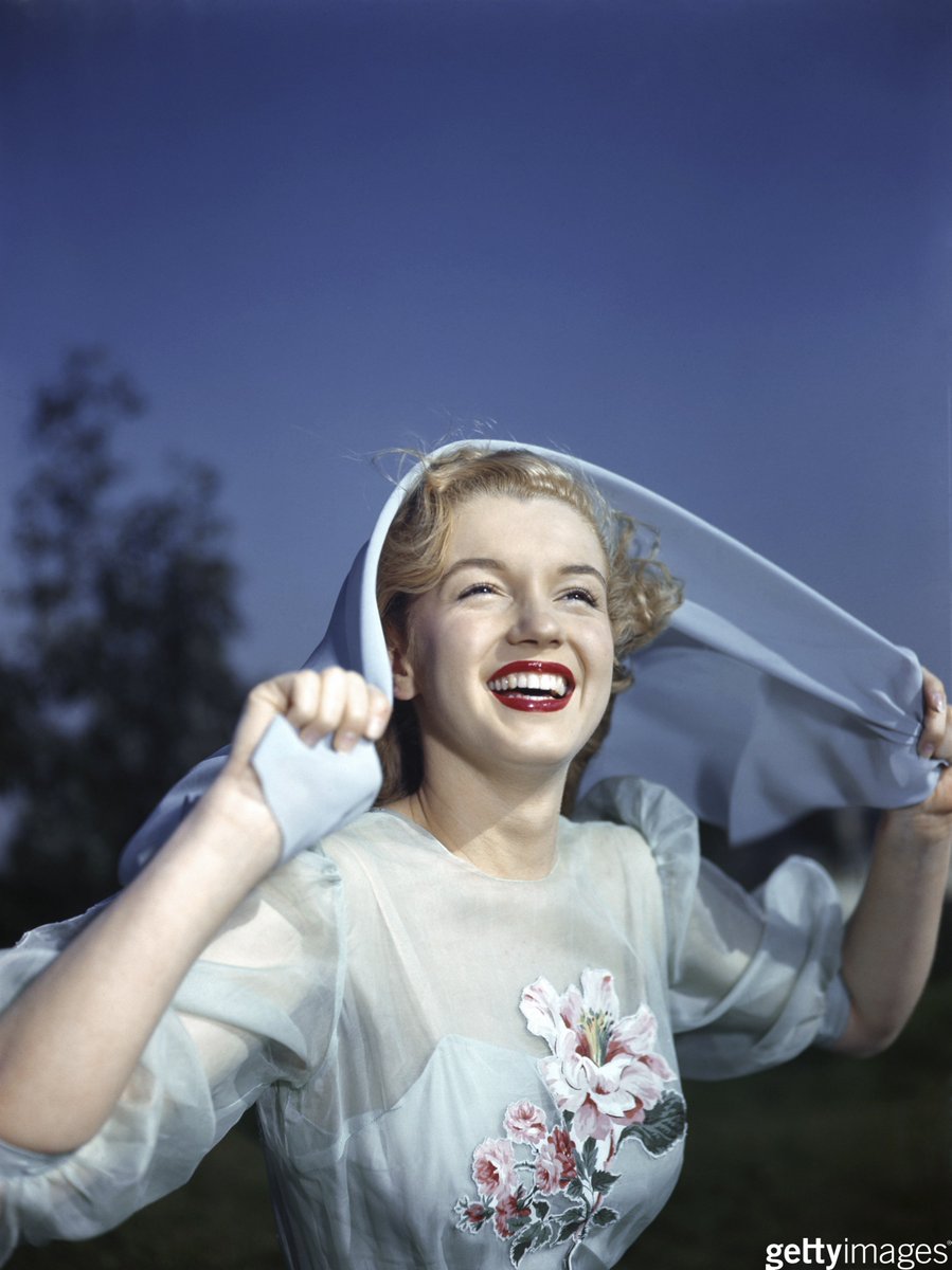 MediaGallo's tweet photo. Today marks 60 years since Marilyn Monroe changed her name
 https://t.co/uOhsukXA2W https://t.co/sg6iavWcNH