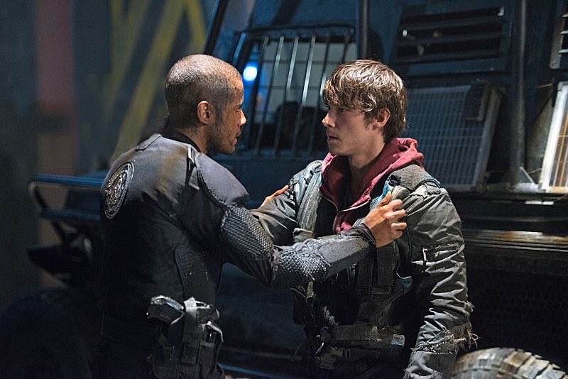 TheCW_The100's tweet photo. Promotional photos for 3x06 
" Bitter Harvest " #the100 
Who cannot wait for it ? https://t.co/l745TY7oJ0