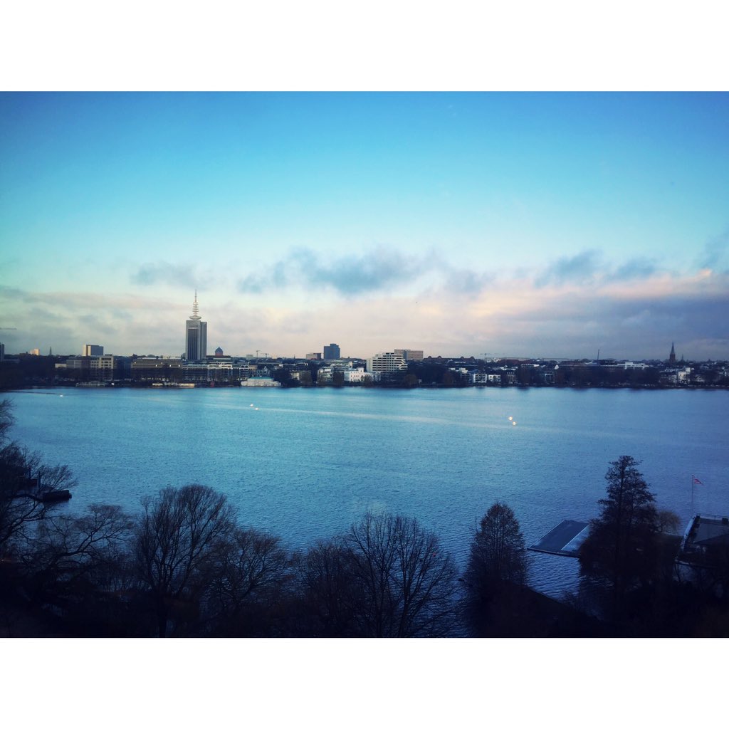 vera_spr's tweet photo. #hamburg #ddventures https://t.co/FgiKtSxJbR