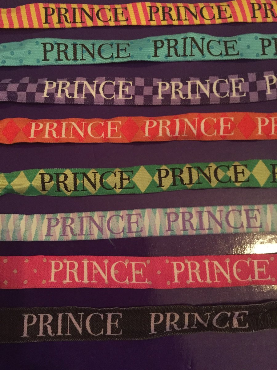 vincenpg's tweet photo. @Prince3EG 8 so far, 1 mo' again 2 b added in PERTH!!! https://t.co/EF9xtr5nKr