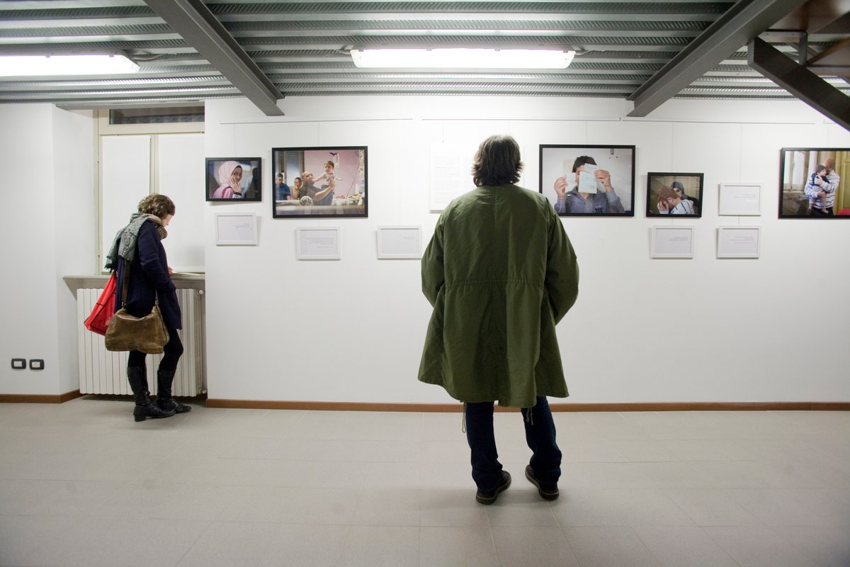 Aspettando il 01 aprile condividiamo i ricordi del 2015
SIRIANI IN TRANSITO: la mostra e il confronto #dominadomna