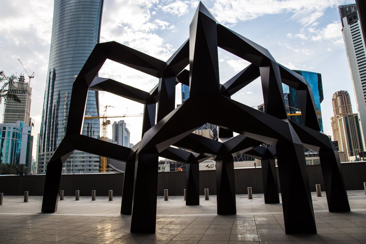 Qatar_Museums's tweet photo. Titled #Smoke , the latest addition to our #PublicArt collection at the #Doha Exhibition

#TonySmith #Qatar https://t.co/B7ac14IqSx