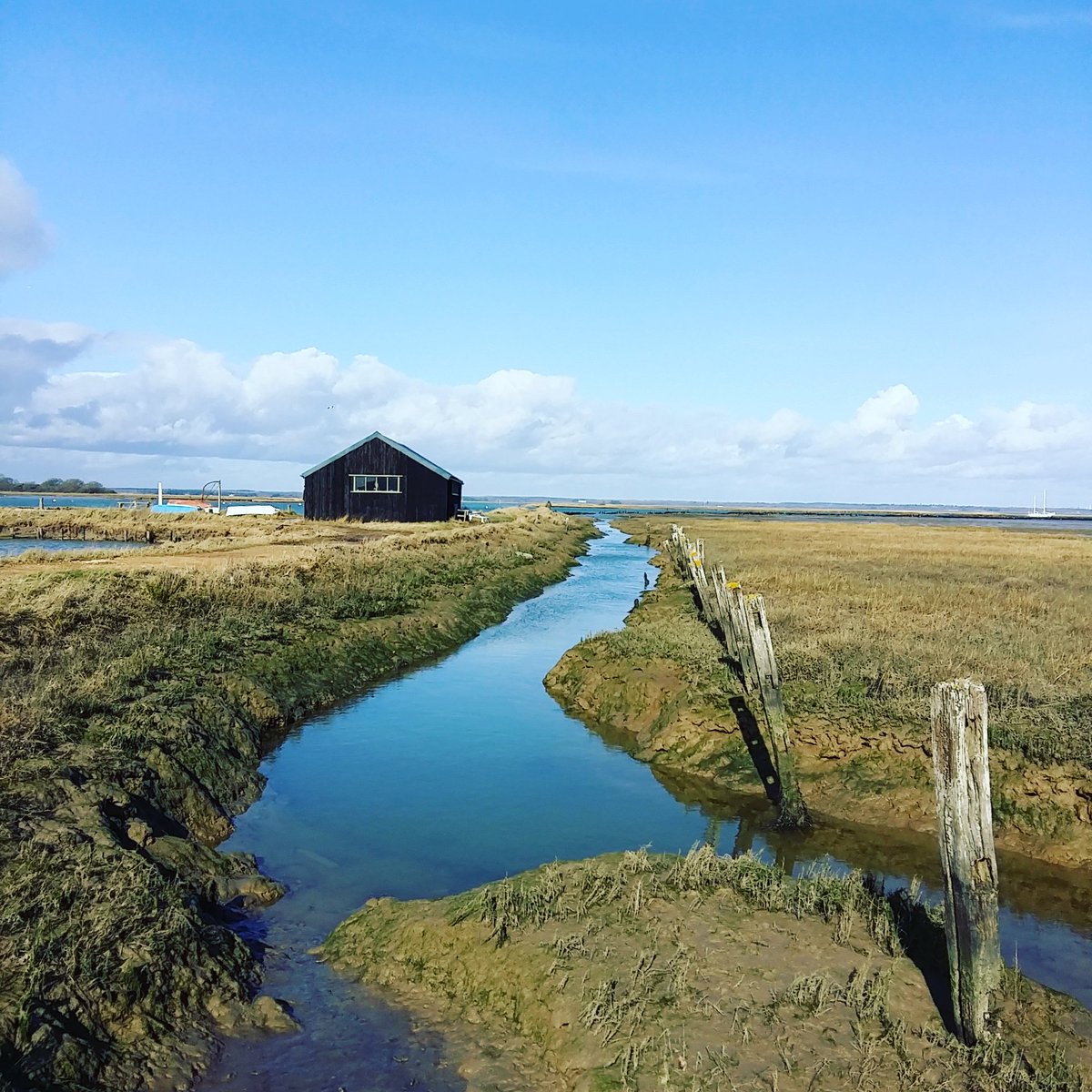 Almost clear skies! #isleofwight #iow #iowshots #wightvisitor #tourism #placestogo #visitisleofwight #visitengland