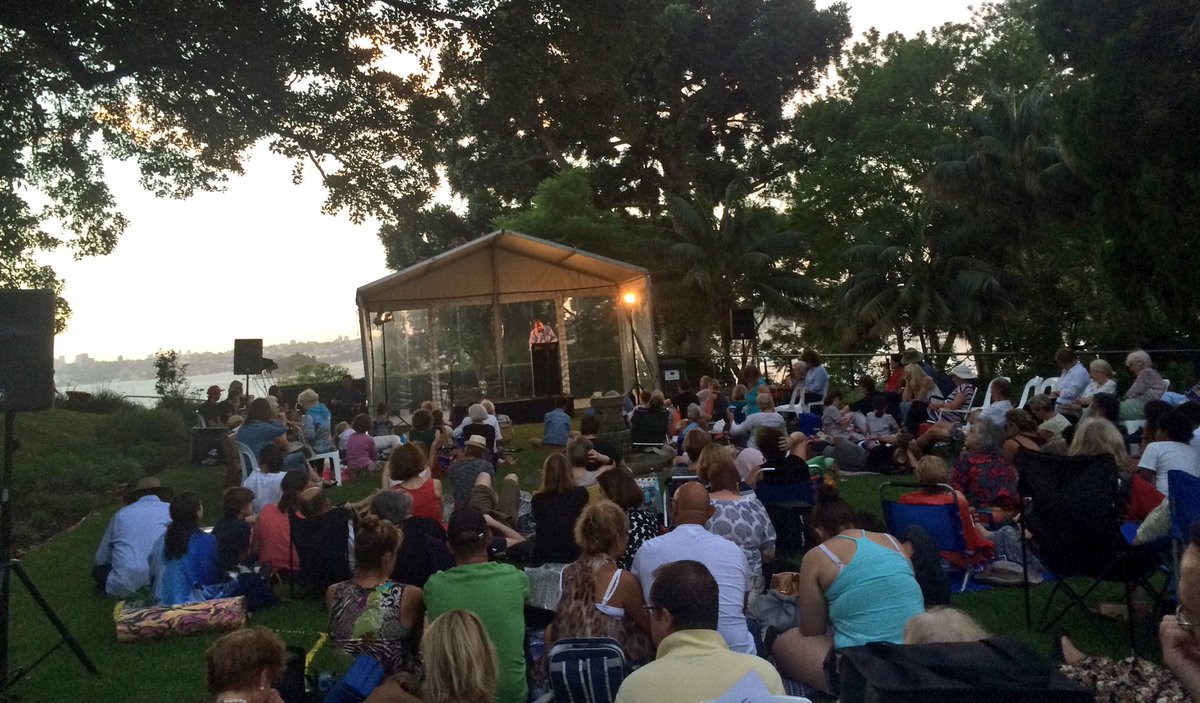 gabrielleupton's tweet photo. Congrats 2 #Ascham @KRBSchool #RoseBaySecondaryCollege &amp; #SCEGGS students on poems 2night @thewenty #PoetsPicnic https://t.co/wvU9oZnQ3u